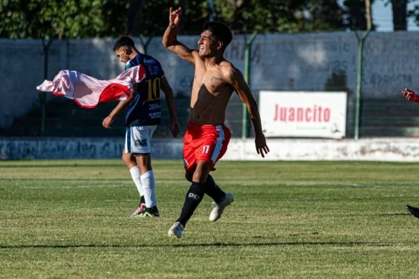 football player celebrating goal